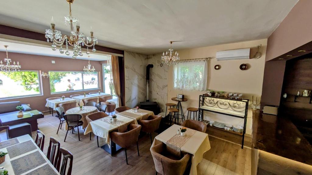 Trpezarija za doručak, International Inn Paraćin